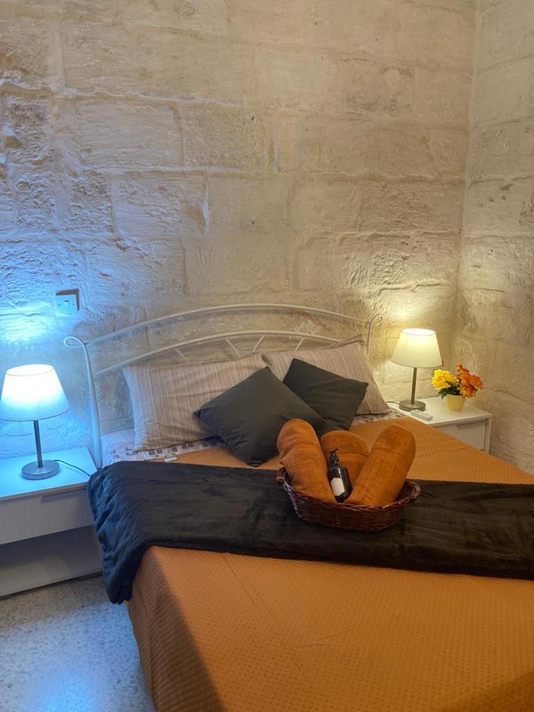 דירות Charming Central Townhouse In Sliema Steps From Promenade And Sliema Ferry מראה חיצוני תמונה