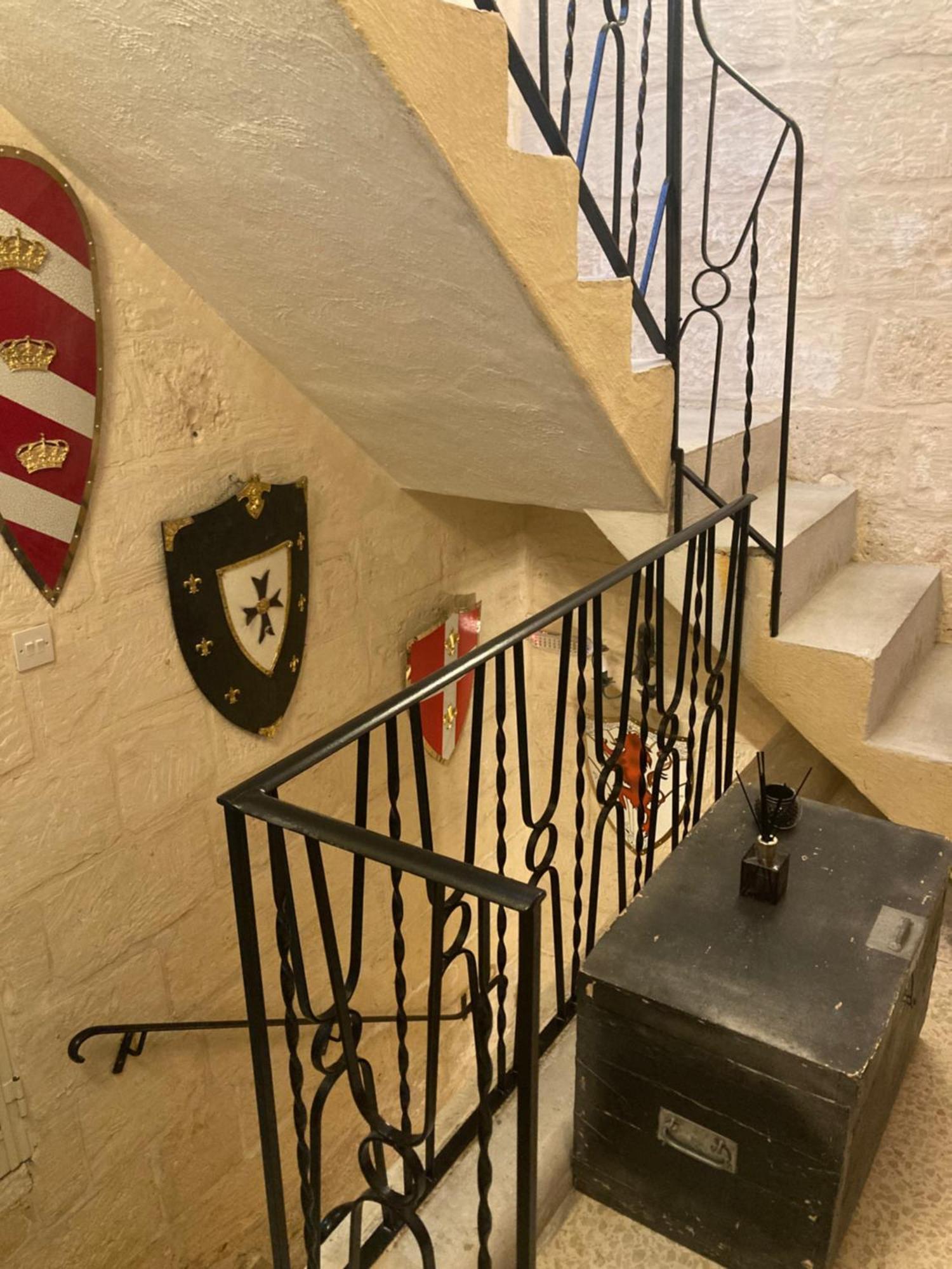דירות Charming Central Townhouse In Sliema Steps From Promenade And Sliema Ferry מראה חיצוני תמונה
